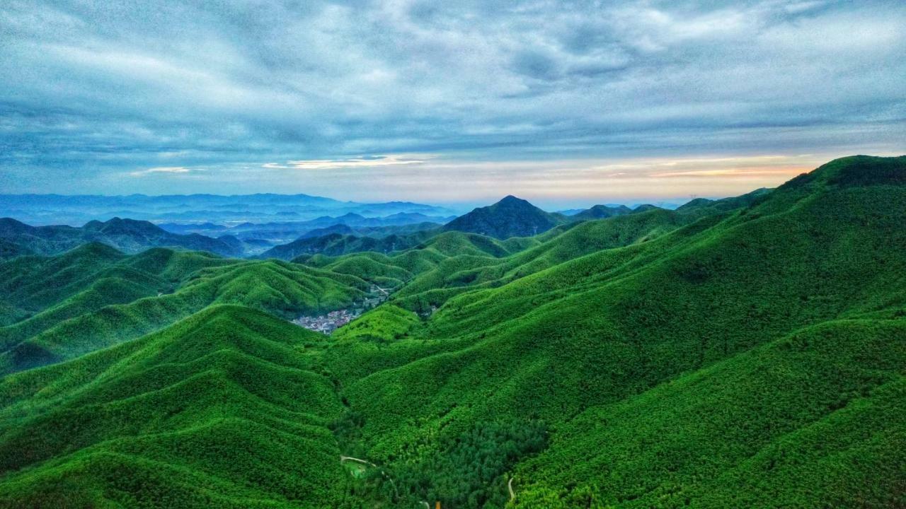 Moganshan Pinhouwu Hotel Deqing Экстерьер фото